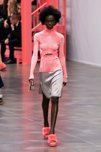 Look 62